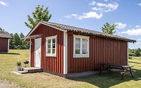 Husdjursvänlig semesterstuga Lillaskogen
